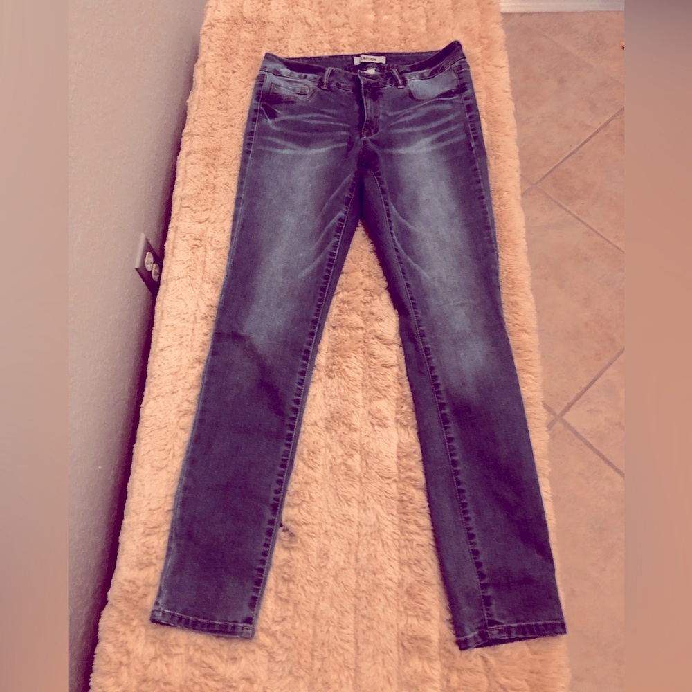Light wash jeans